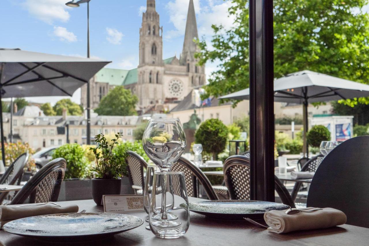 Le Boeuf Couronne - Hotel & Restaurant Chartres- Logis Hotels Exterior photo