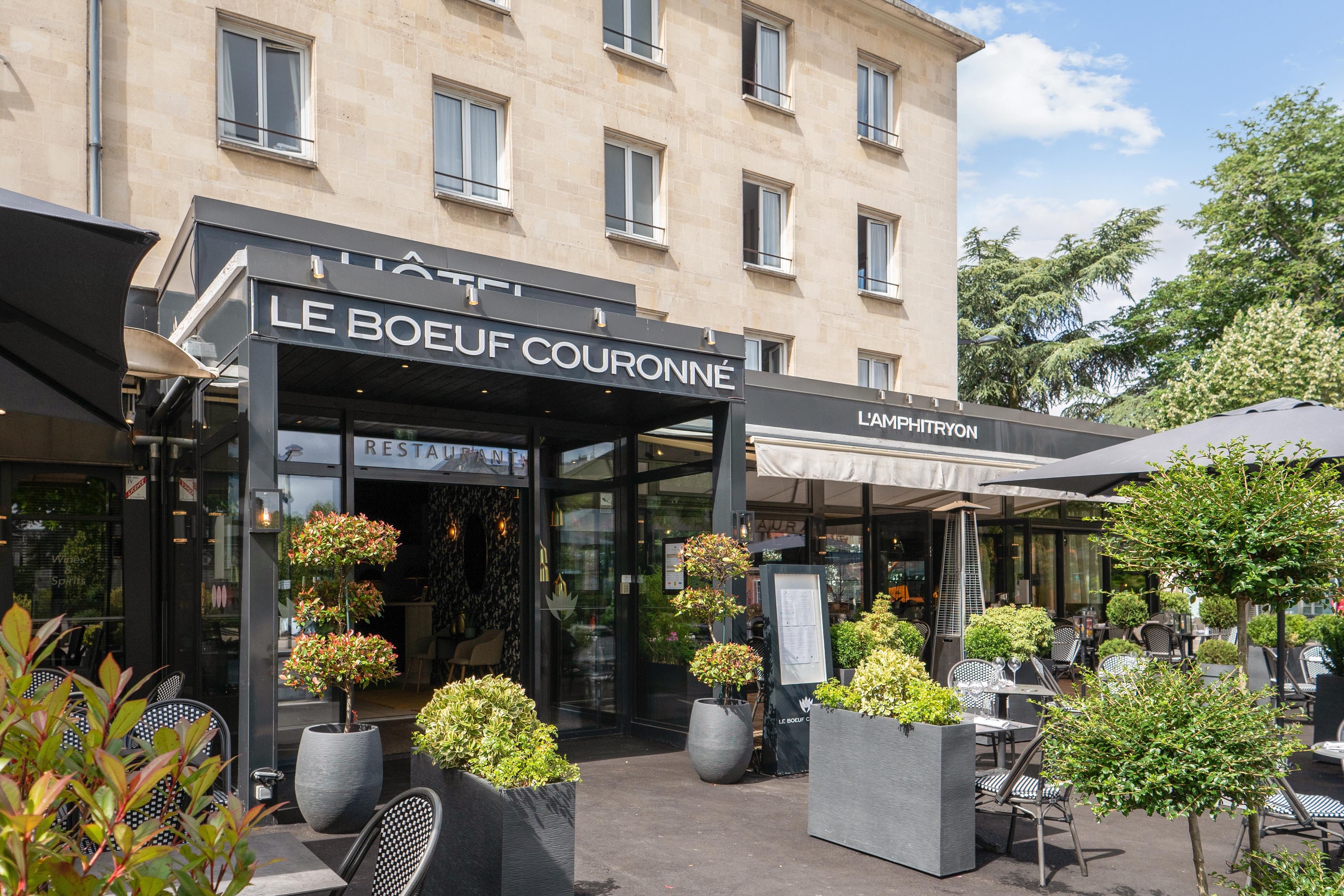 Le Boeuf Couronne - Hotel & Restaurant Chartres- Logis Hotels Exterior photo